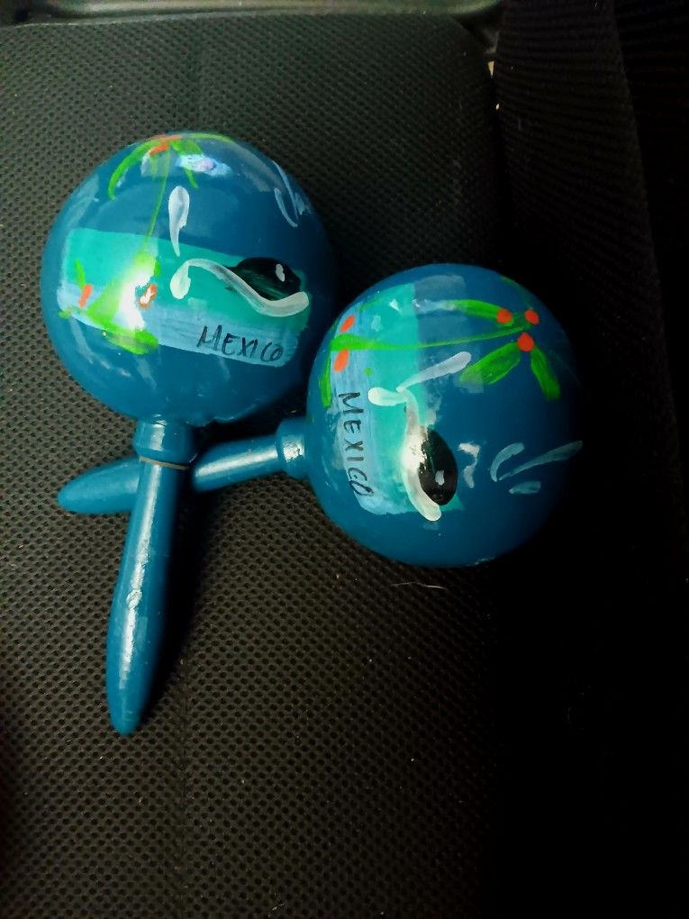 Hand Painted Mexico Maracas