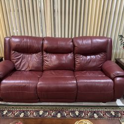 4 Seat Recliner Couch 
