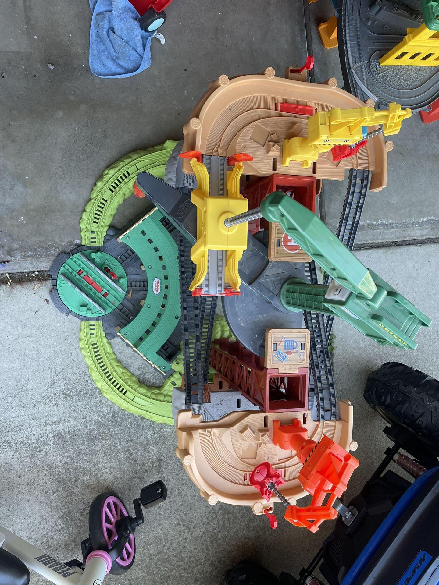 Thomas And Friends Multi Level Track Set