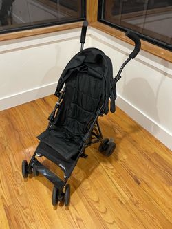 Kolcraft compact stroller
