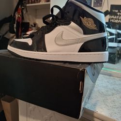 Air Jordan 1 Mid Se