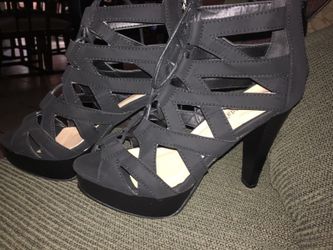 Black Lace Heels size 7 1/2
