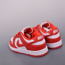 Nike Dunk Low University Red 3