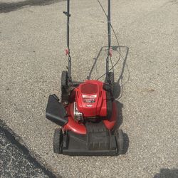 Troy built self propelled mower