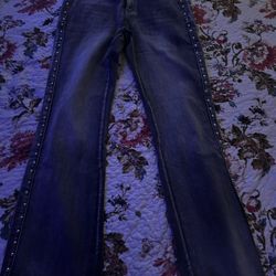 Stacked Slim Flare Stud On The Side Jean 