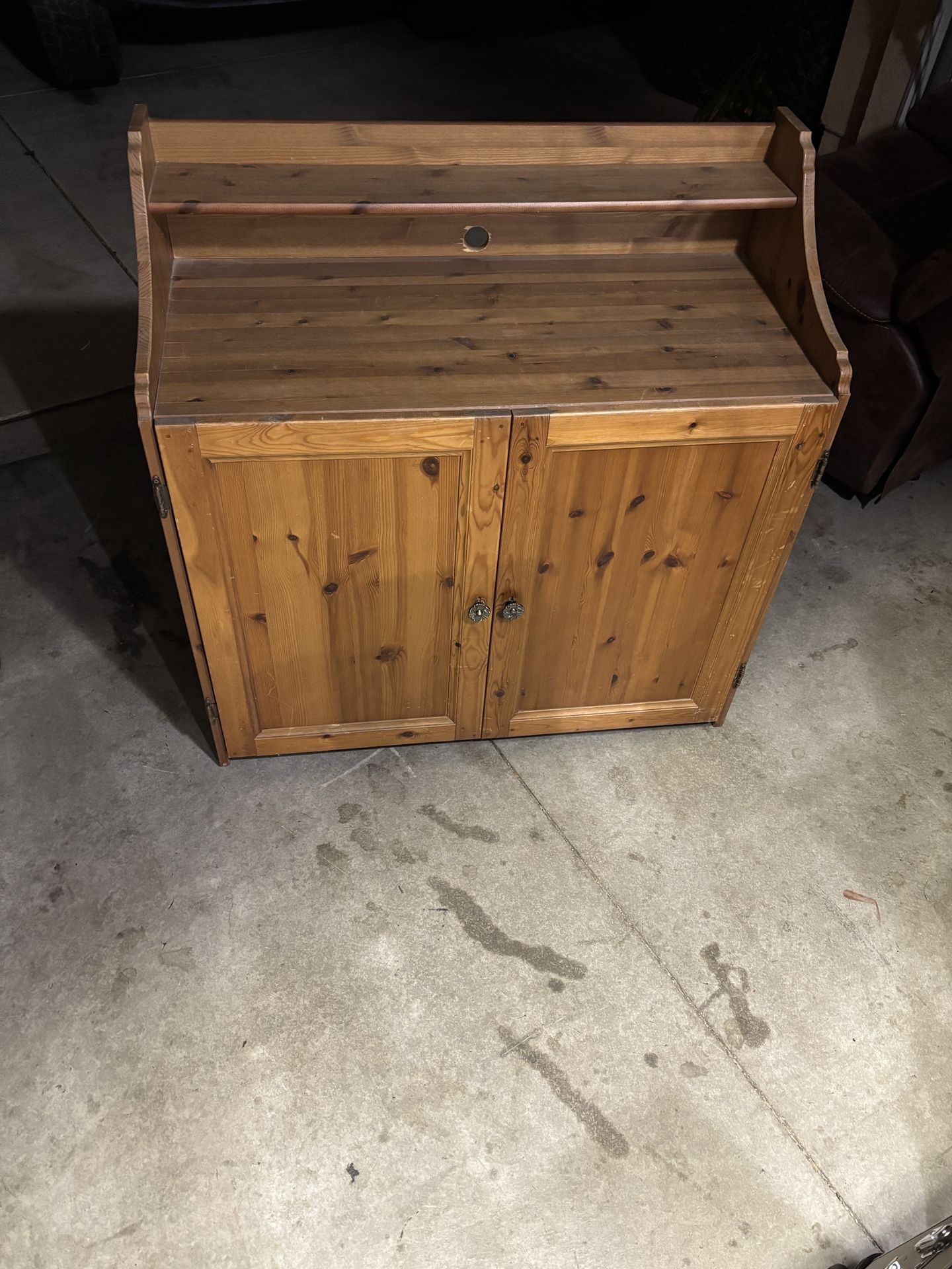 Wood Cabinet
