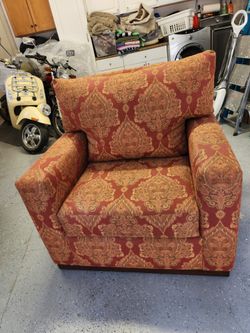Custom Upholstered Chair -- Hi Quality & Comfortable