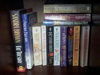 Books Sandra Brown and Nora Roberts