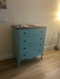 Pioneer Woman Dresser