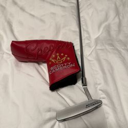 Scotty Cameron Special Select Newport 2