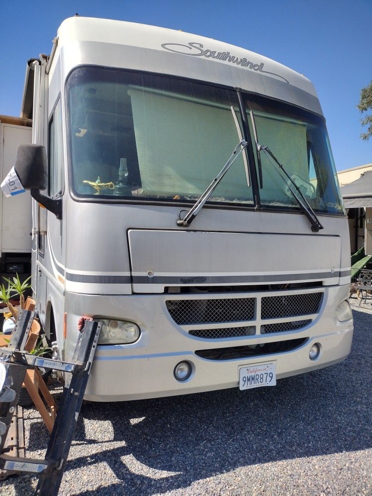 2004 ford southwind