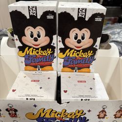  Mickey And Family Available 