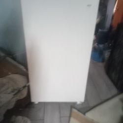 Full Size Kenmore Freezer 