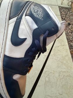 Jordan 1 mid