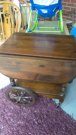 BEAUTIFUL WOODEN TEA CART