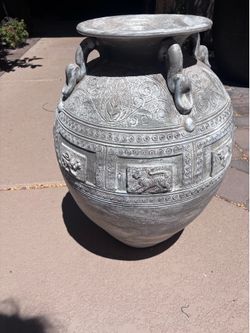 Ceramic pot 22 inches high