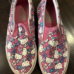 Women’s 6.5 Hello Kitty Vans