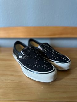 VANS LX Classic Slip-On 98 Studded Black Canvas Men's Casual Shoes Size 11 Pearl