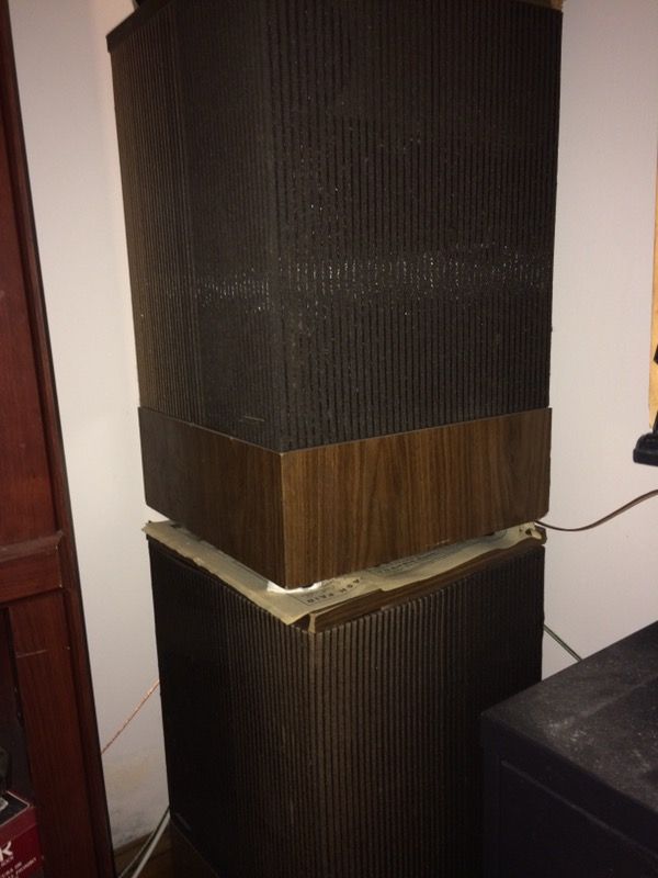 Bose 501 speakers