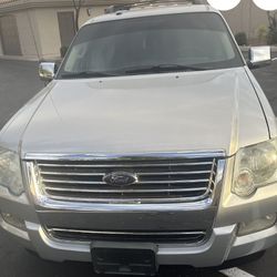 Ford Explorer 2010