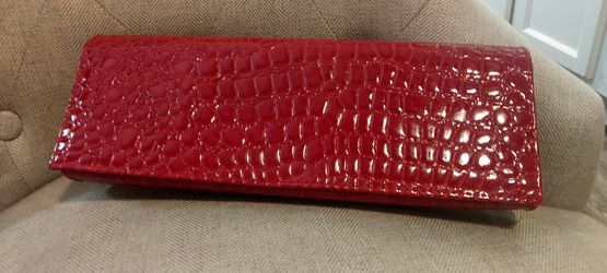 Womens Glossy red croc-embossed clutch purse  Great condition