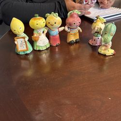 Anthropomorphic Produce People Salt & Pepper