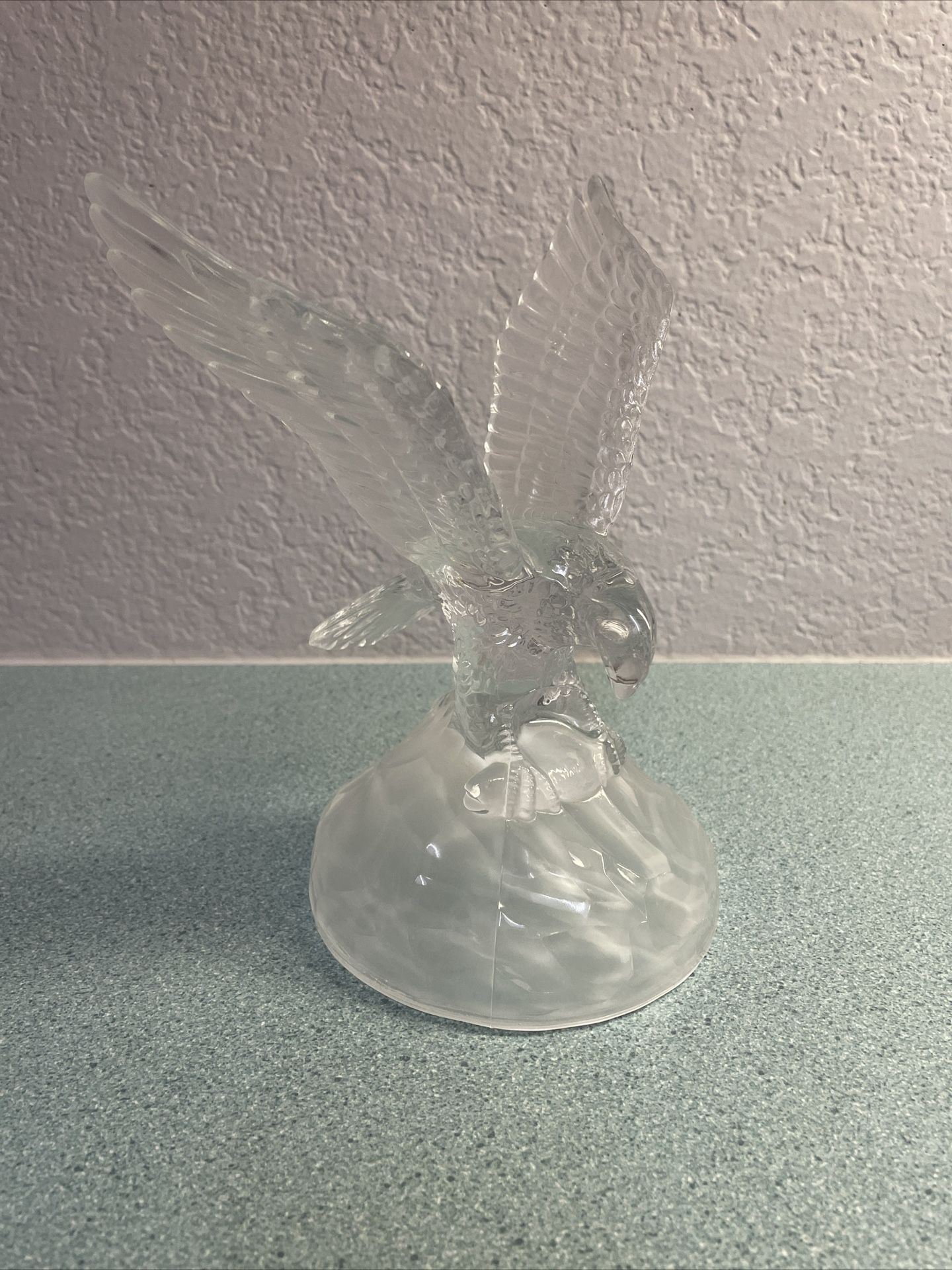 Crystal Glass Eagle Figurine Cristal Great Trophy Topper Soaring Eagle