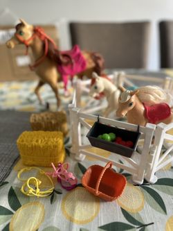 Barbie Barn