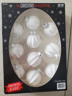 New White With Silver Christmas Tree Ornaments 