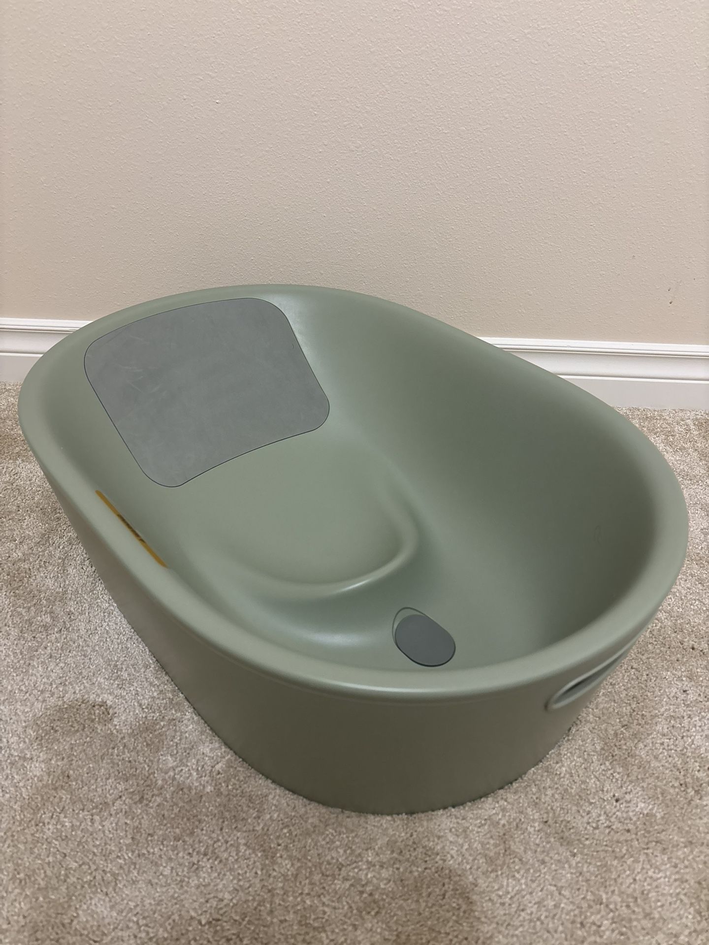 Lalo Baby Bathtub