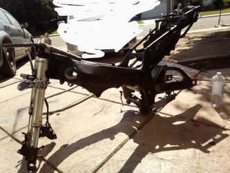 (contact info removed) GSX-R Forks and frame