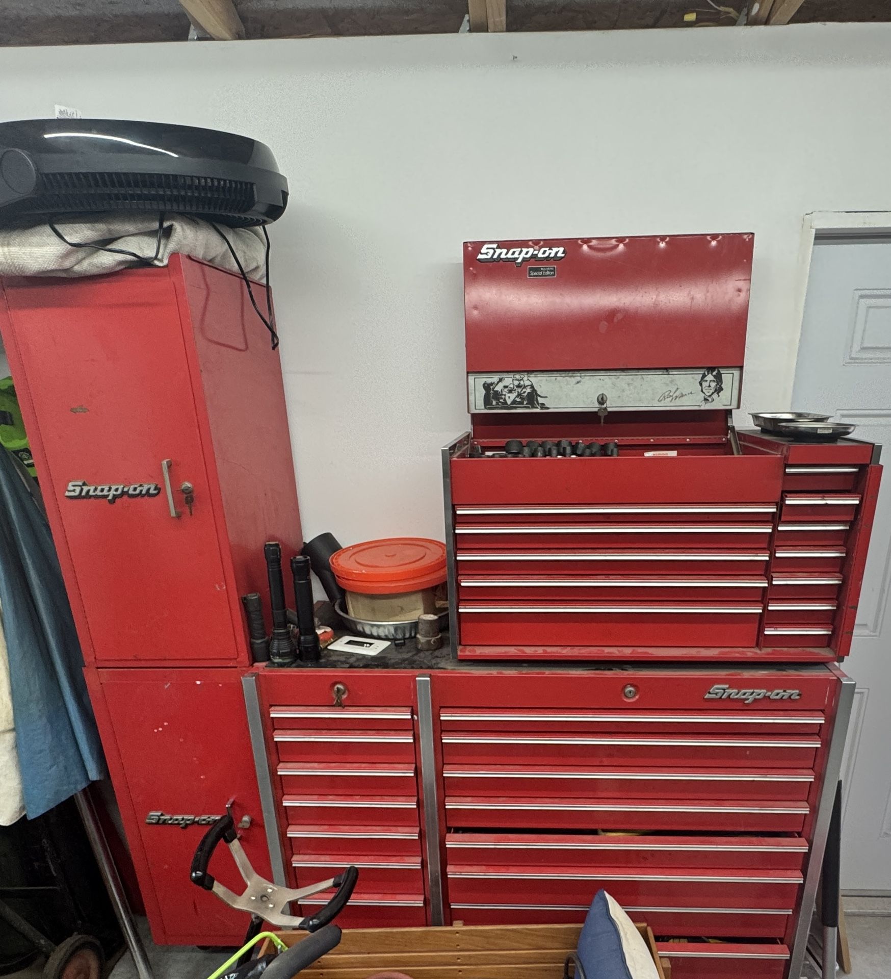Snap On Rolling Tool Box 