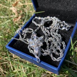 LOTR Evenstar Necklace With Added Silver Chain  