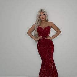 Alglist Ruby Gown Dress In Red 
