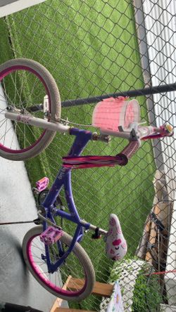 Girl bike