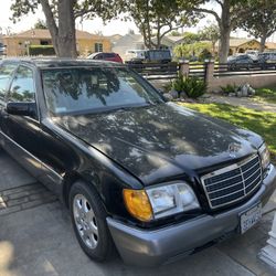 1993 Mercedes 300se 