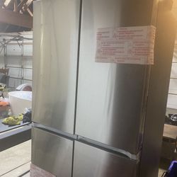 Brand New Samsung Refrigerator 