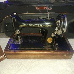 Vintage Singer Sewing Machine