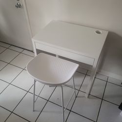 Desktop And Chair
