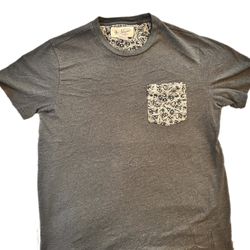 Penguin T Shirt Medium