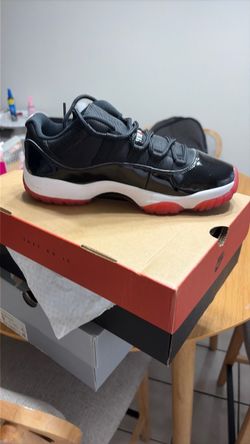 air jordan 11 retro low size 10