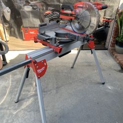 Milwaukee Miter Saw With Table Stand 10”