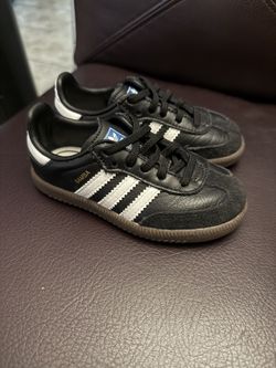 Addias 7k Shoes