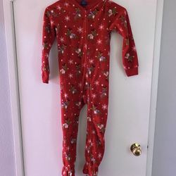 Kids Size 6 Cozy Onesie Zipper Up Footed Reindeer Christmas Pijamas Pajamas - Preowned- Great Condition  