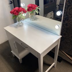 White Makeup Vanity | Easy Financing Available 😻