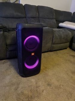 Jbl party box 300