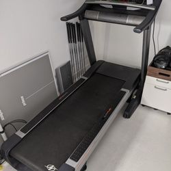 NordicTrack 1750 Commercial Folding Treadmill 