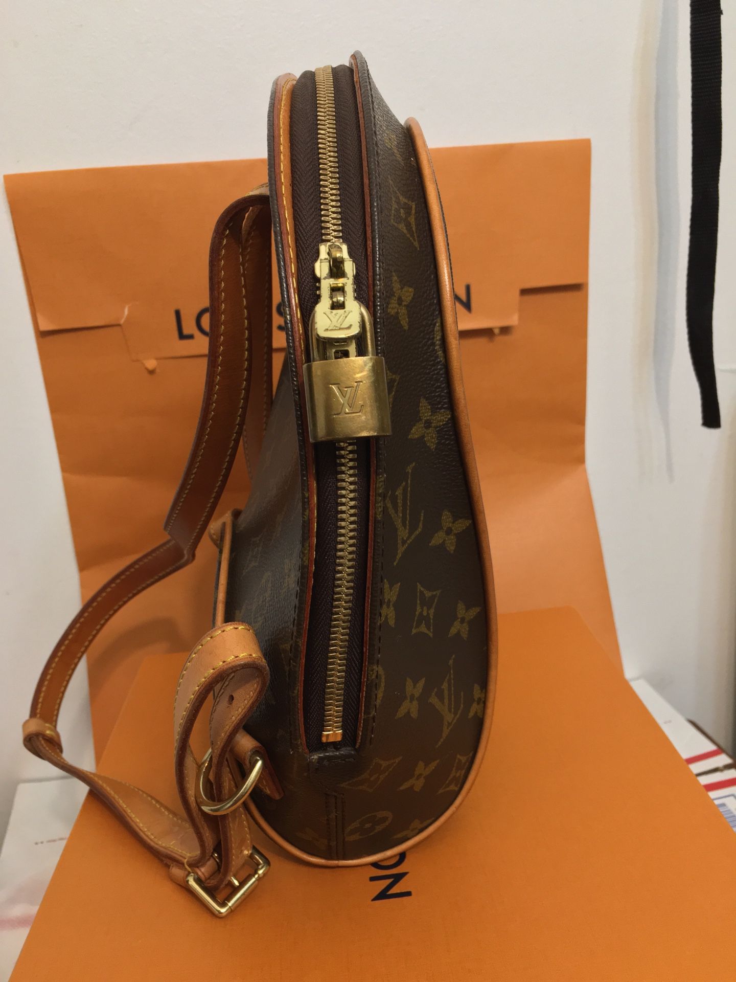 Louis Vuitton Monogram Ellipse Sac a Dos Backpack. With  display picture 2