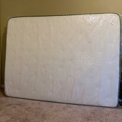 Brand New Queen Size Mattress 14 Inch Thick 