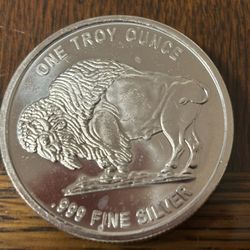 1 Ounce .999 Silver Minted  Rounds